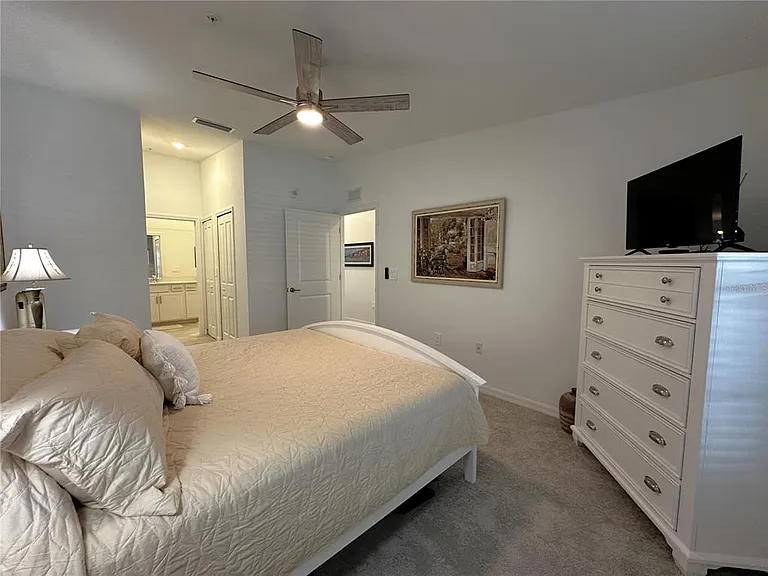14241 Heritage Landing Blvd #1823 — Photo 13