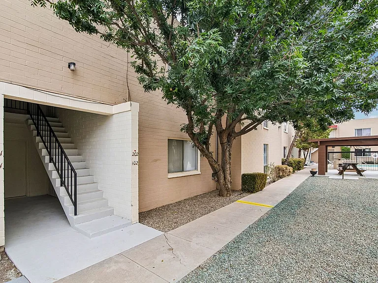 Catalina View Apartments — Photo 49