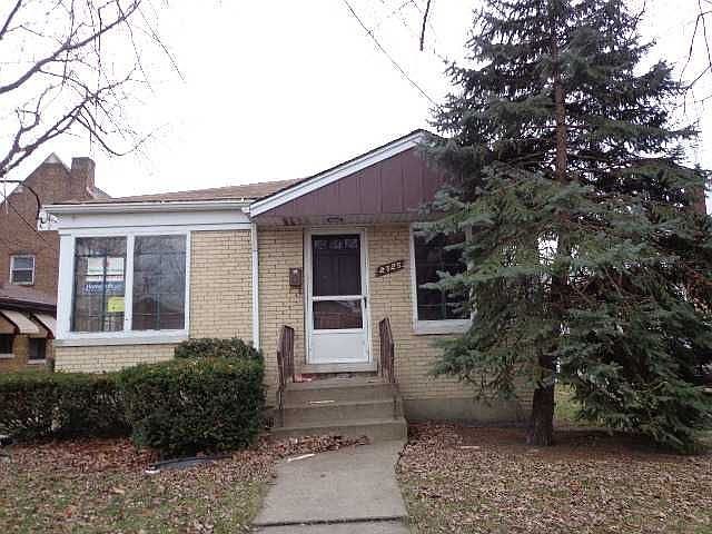 1st image of 2325 Krueger St