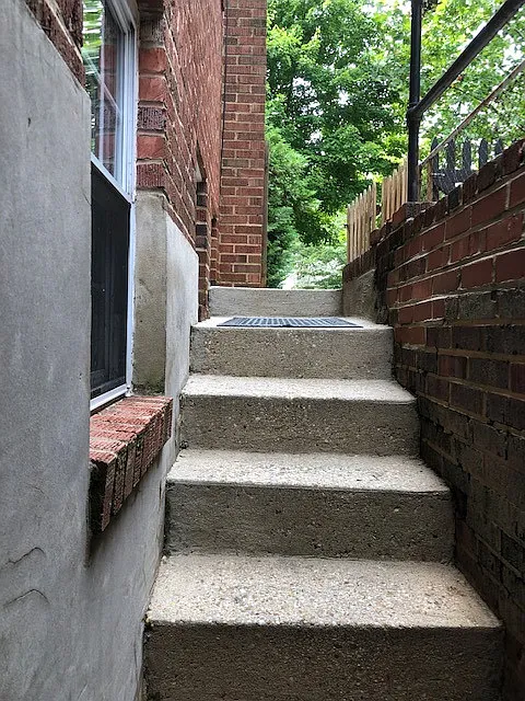 2 bed, 550 sqft, $2,490 — Photo 4