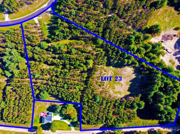 Dockery Rd NW Unit 23, Williamsburg, MI 49690