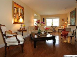 39 Whitesands Way, Little Silver, NJ 07739