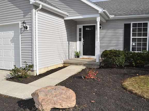 4th image of 222 Tudor Dr