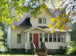 606 S Clay St, Greenville, MI 48838