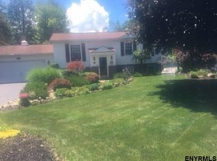 13 Gardner Rd, Wynantskill, NY 12198