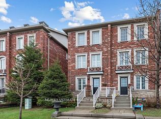 255 Torbarrie Rd E, Toronto, ON M3L0E2