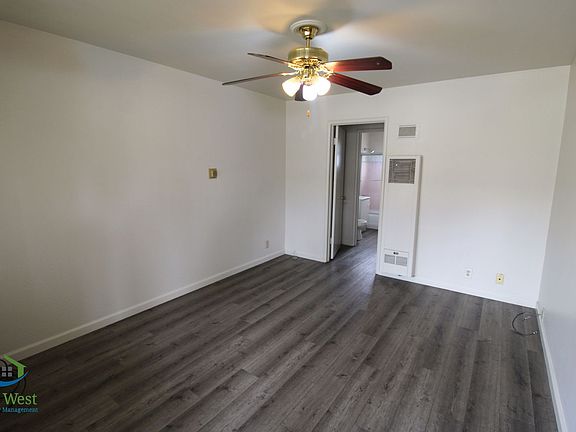 4th image of 162-164 Topeka Ave #162TOP6