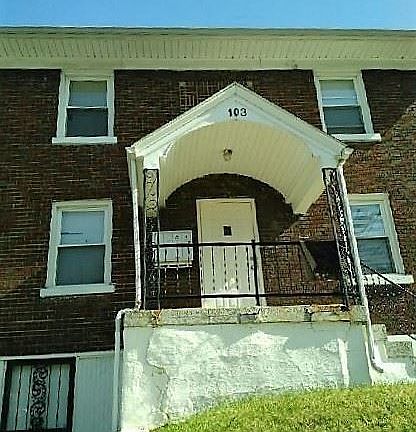 2nd image of 103 N 38th St APT 3