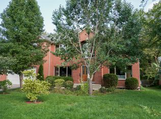 3414 Meadow Ln, Glenview, IL 60025