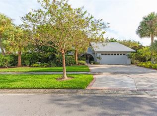 6524 Waterford Cir, Sarasota, FL 34238