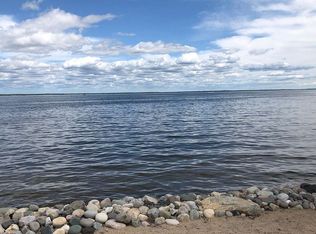 54 Knapp Rd, Houghton Lake, MI 48629