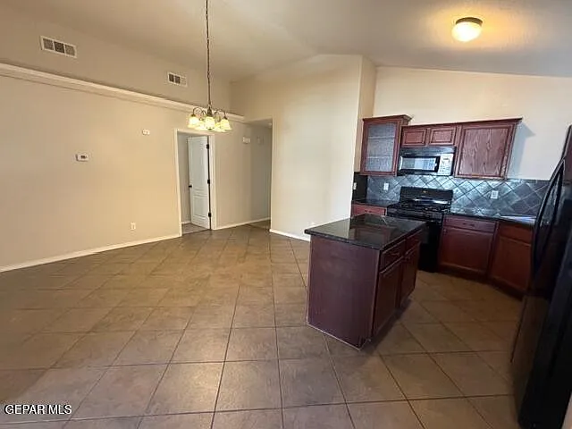 4652 Lorenzo Ponce Dr — Photo 5