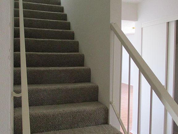 3rd image of 22041 Costanso St APT 205