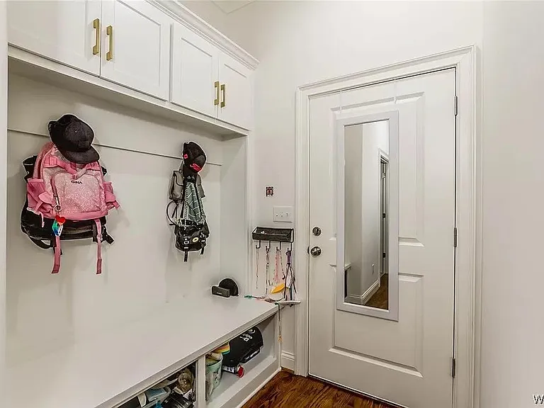 830 Arundell St — Photo 20
