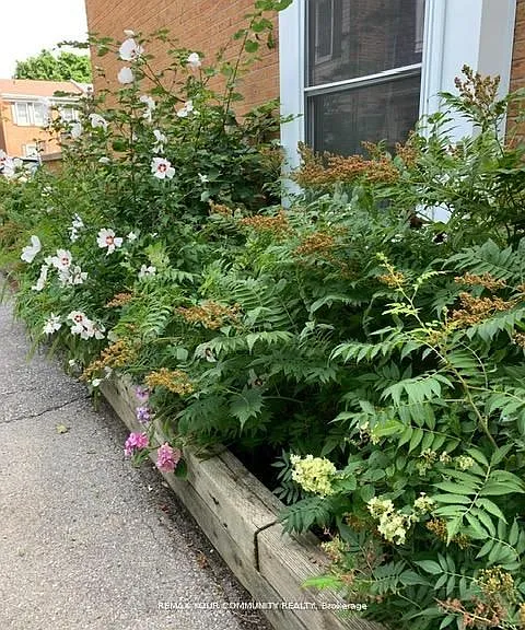 1020 Central Park Dr #39 — Photo 26