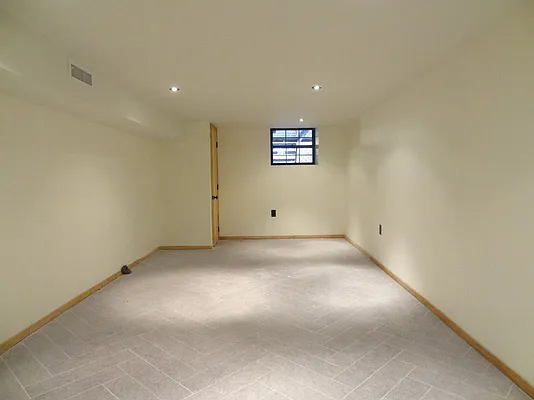 Rented by Arvik Group Real Estate | media 48