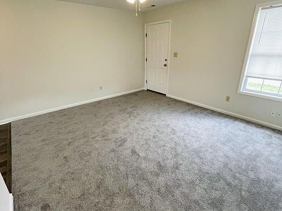 3rd image of 158 Centipede Ln