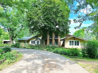 1317 9th St NE, Montgomery, MN 56069