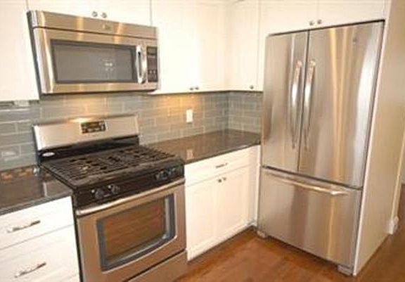 3rd image of 125 Water St #0