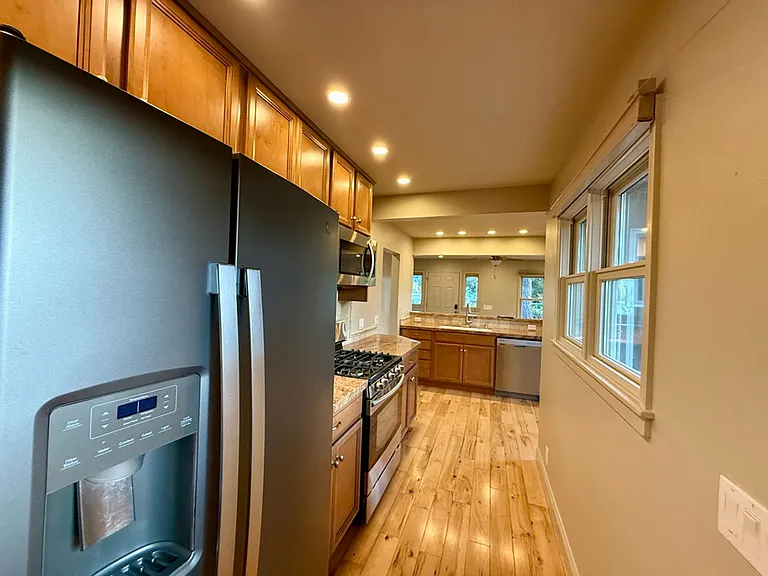 0 Laurel Ave #A — Photo 11