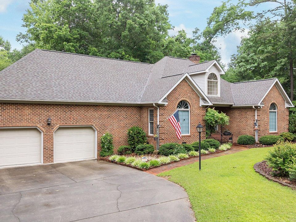 1st image of 414 Bakewell Ct