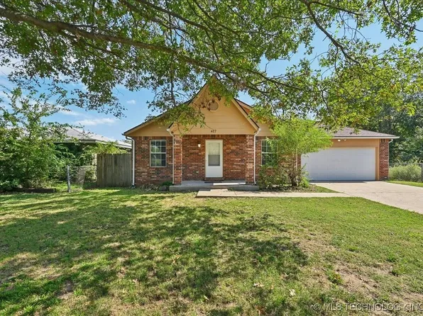 427 S 162nd Ave E, Tulsa, OK 74108