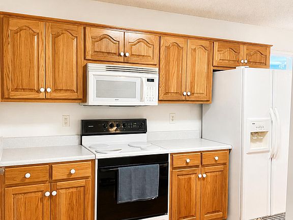 3rd image of 538 Tikell Dr