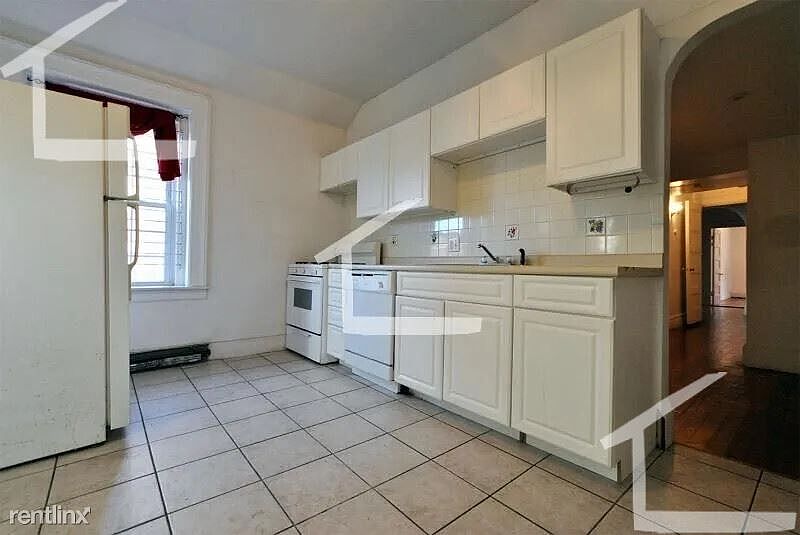 186 Naples Rd. #2 Brookline Unit Photo 4