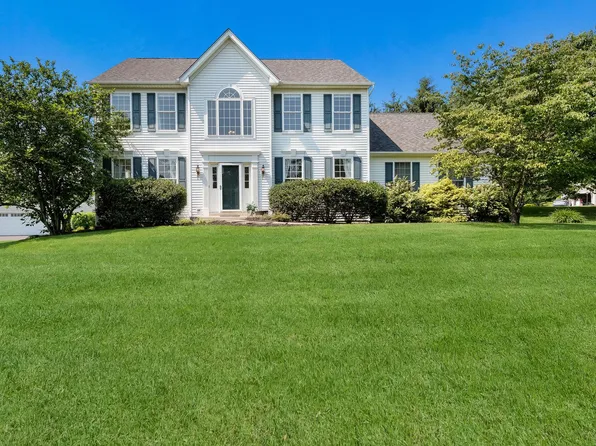 5510 Haverhill Ln, Doylestown, PA 18902