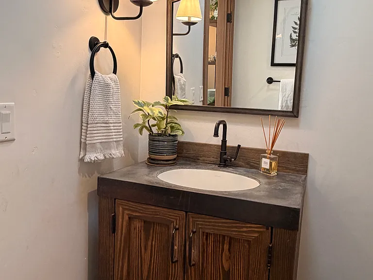 2826 Loraine Ln — Photo 22