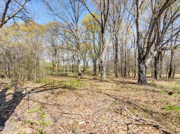 18 Oakley Rd #18, Senatobia, MS 38668