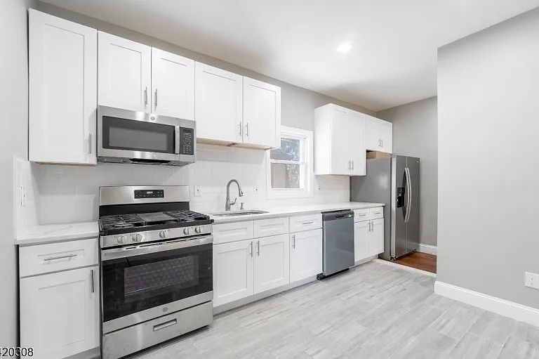 155 Tichenor Ave #1 — Photo 9