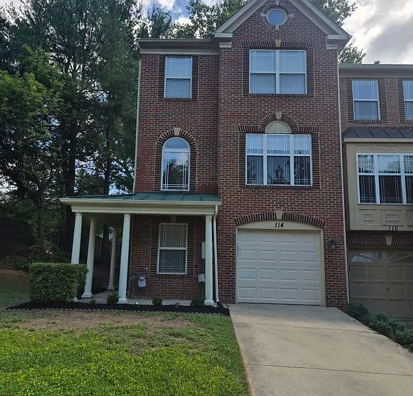114 Emory Woods Ct — Photo 1