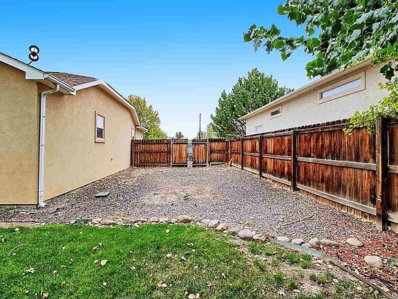 5th image of 2659 Grand Vista Dr