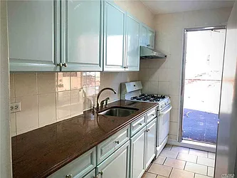 Sold by Chase Global Realty Corp