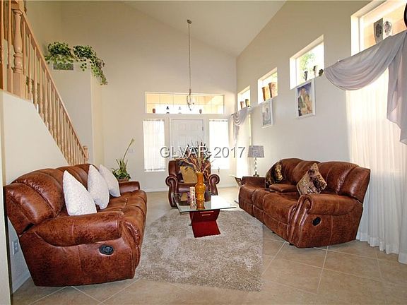 4th image of 3852 Falcon Springs Dr