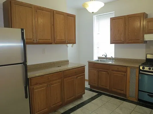 Rented by Target Realty Group | media 18