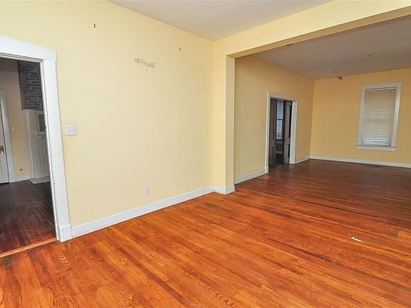 3rd image of 1223 Tutwiler Ave