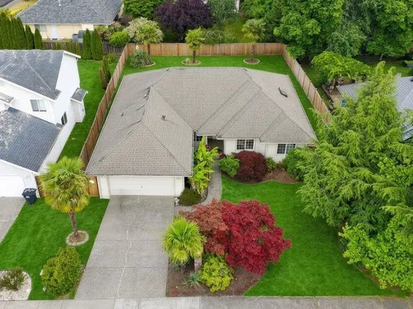 20106 Bue Rund Loop NE, Poulsbo, WA 98370