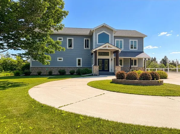 1115 Greendale ROAD, Sheboygan, WI 53081