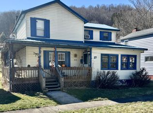 27 Cherry St, Richwood, WV