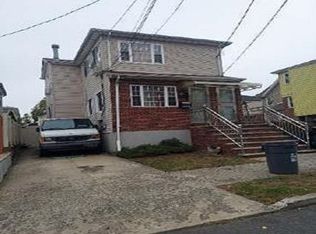 14548 224th St, Springfield Gardens, NY 11413