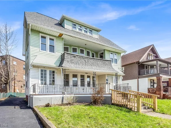 1523 Hillcrest Rd, East Cleveland, OH 44118