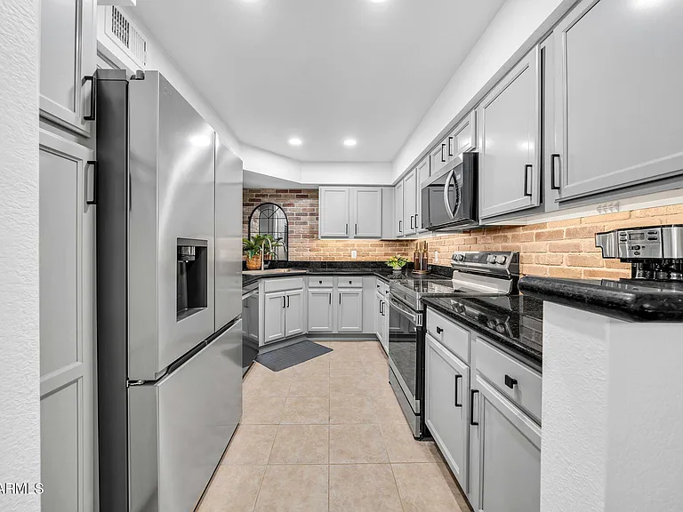 8787 E Mountain View Rd #2038 — Photo 16