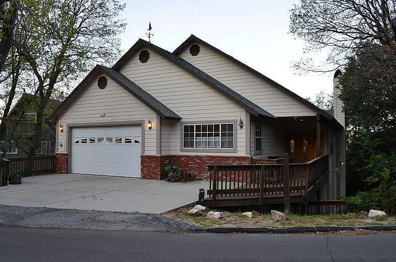 1st image of 1274 Yellowstone Dr