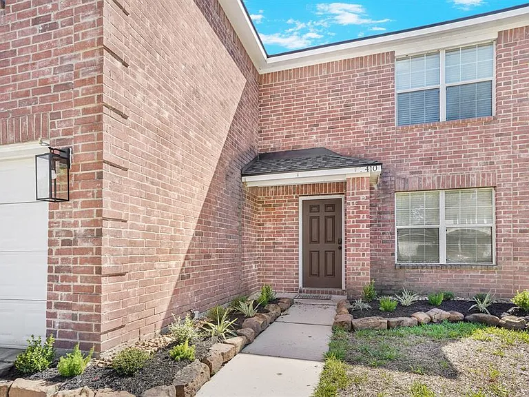 410 Laurel Sage Dr — Photo 2