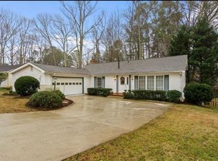 21 Simpson Dr NE, Kennesaw, GA 30144