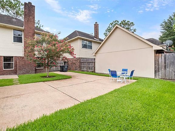 4th image of 2810 Grants River Cir