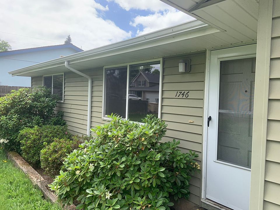 1st image of 1746 Park Ter NW #1746