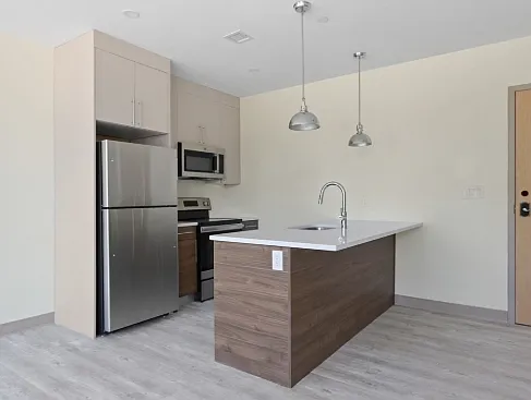 400 Dorchester St #303 — Photo 3